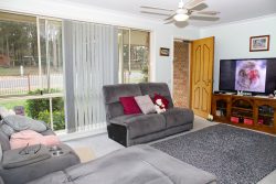 11 Rugby St, Ellalong NSW 2325, Australia