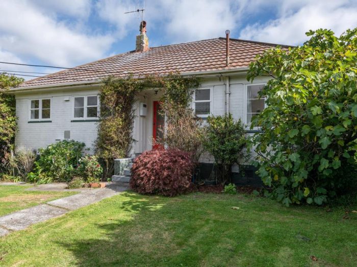 15 Sunshine Avenue, Karori, Wellington, 6012, New Zealand