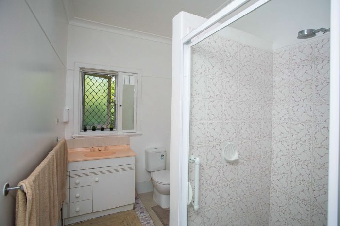 283 Kalamunda Rd, Maida Vale WA 6057, Australia