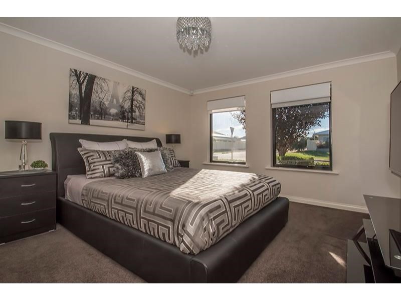 13 Sanders Cl, Somerville WA 6430, Australia
