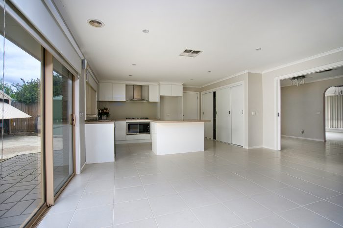 15 Roch Court Ballan VIC 3342 Australia