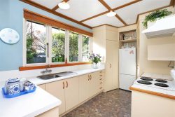 12 Thames Street, Claudeland­s, Hamilton, Waikato, 3214, New Zealand