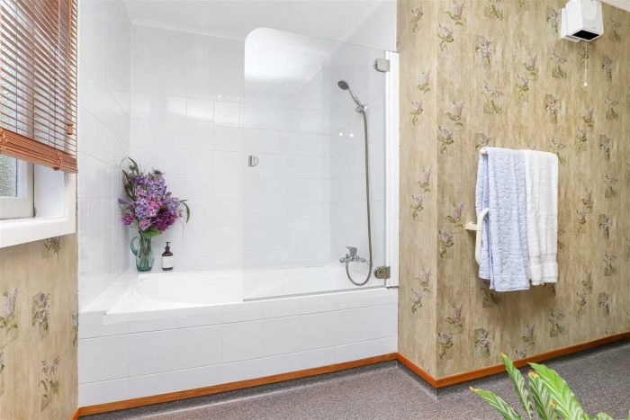 12 Thames Street, Claudeland­s, Hamilton, Waikato, 3214, New Zealand