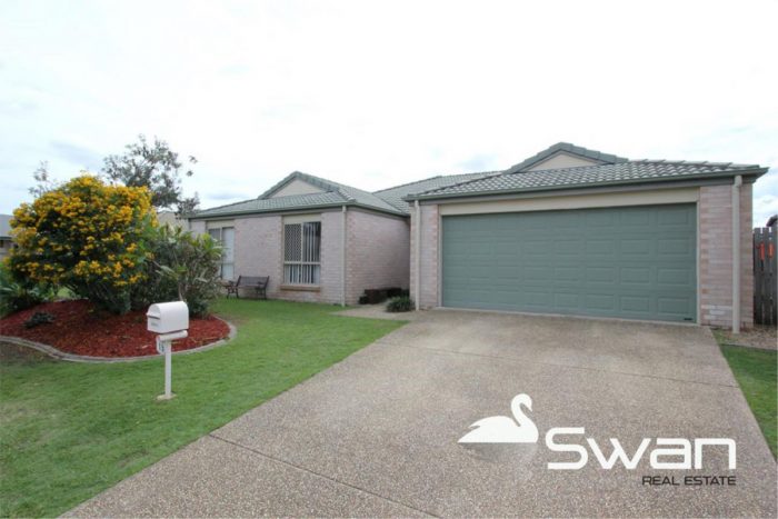 15 Webcke Ave, Crestmead QLD 4132, Australia