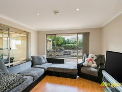 45 Draycott Loop, Canning Vale WA 6155, Australia