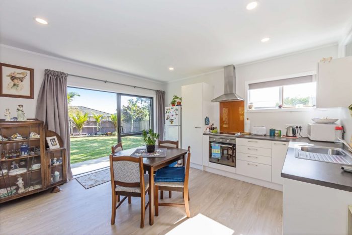 26 Albert Road, Warkworth, Rodney, Auckland, 0910, New Zealand