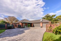 16b Charles Street, Kaiapoi, Waimakarir­i, Canterbury, 7630, New Zealand