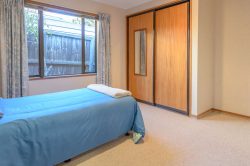 16b Charles Street, Kaiapoi, Waimakarir­i, Canterbury, 7630, New Zealand