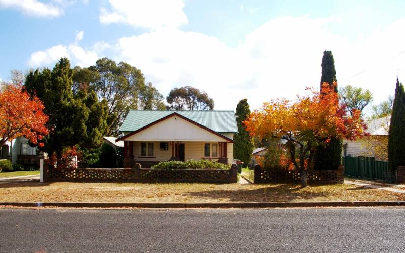 5 Duke St, Uralla NSW 2358, Australia