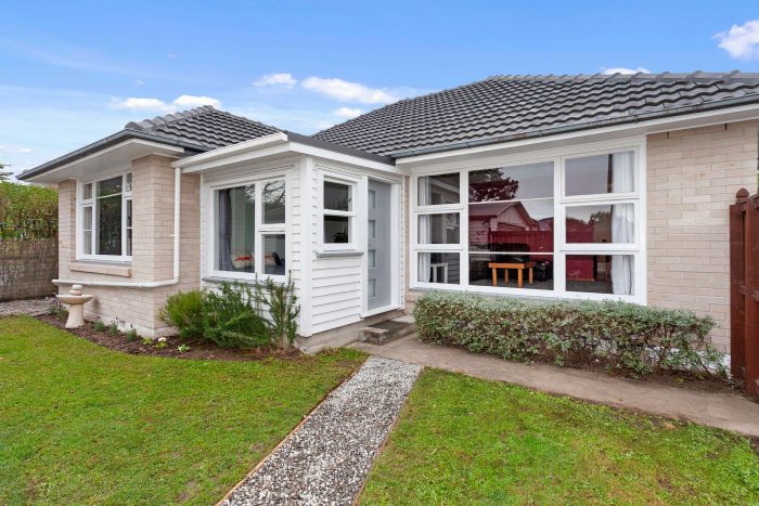 62 Halswell Road, Hillmorton­, Christchur­ch City, Canterbury, 8025, New Zealand