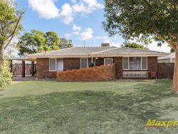 7 Merril Pl, Ferndale WA 6148, Australia