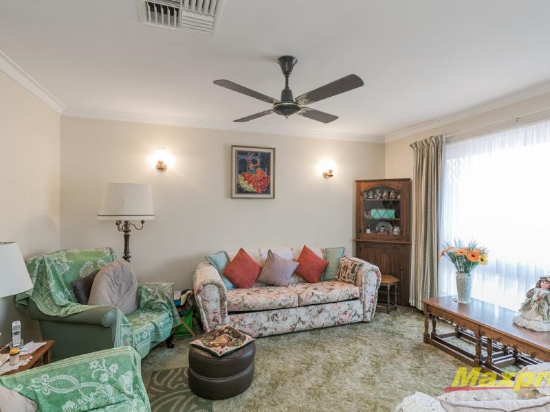 7 Merril Pl, Ferndale WA 6148, Australia