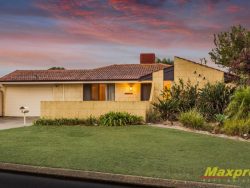 3 Lauri Ct, Parkwood WA 6147, Australia
