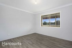 18 Withnell Cres, St Helens Park NSW 2560, Australia