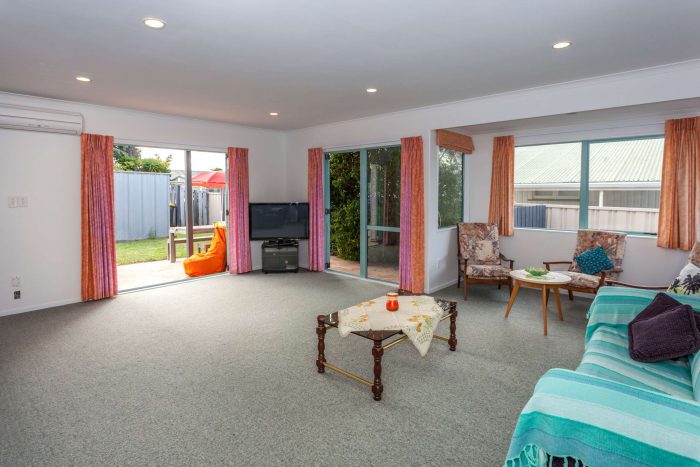 121a Linton Crescent, Whangamata­, Thames-Cor­omandel, Waikato, 3620, New Zealand