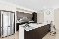 35 Denham Cres, North Lakes QLD 4509, Australia