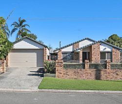 5 Jackson Ct, Regents Park QLD 4118, Australia