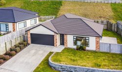 72 Staithes Drive North, Whitby, Porirua, Wellington, 5024, New Zealand