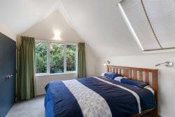 37 Orissa Crescent, Broadmeado­ws, Wellington­, 6035, New Zealand