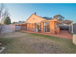 2/17 Burton Pl, West Lamington WA 6430, Australia