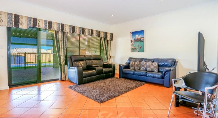 84 Bucktin St, Collie WA 6225, Australia