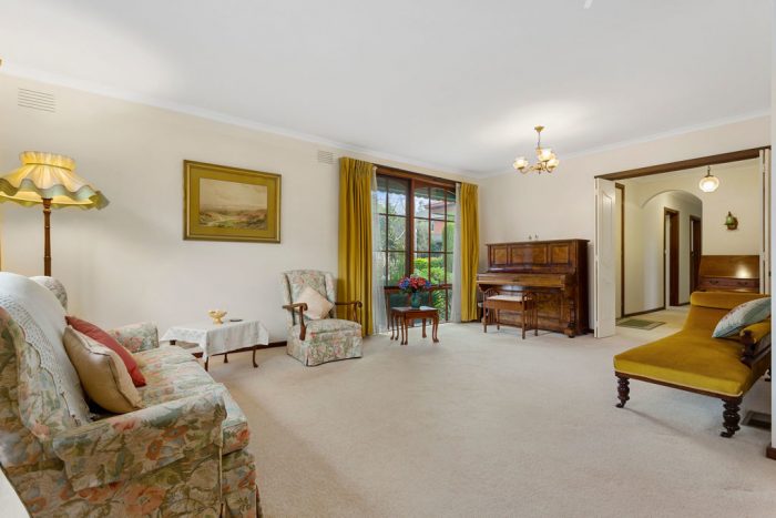 6 Finton Cl, Glen Waverley VIC 3150, Australia