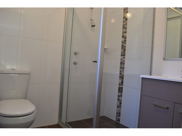 53 May St, Robertson NSW 2577, Australia