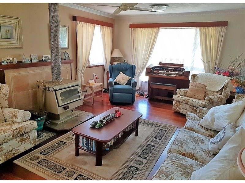9 Barron St, Boyup Brook WA 6244, Australia