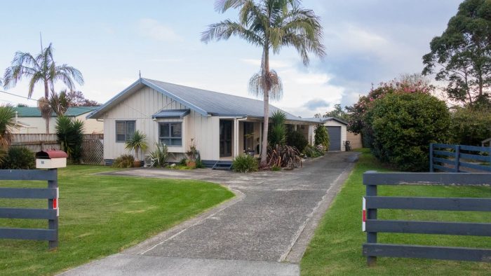 16 Shoemaker Road, Waipu, Whangarei, Northland, 0510, New Zealand