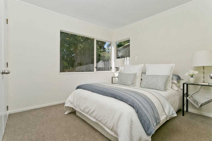 17 Goldfinch Rise, Unsworth Heights, Auckland 0632, New Zealand