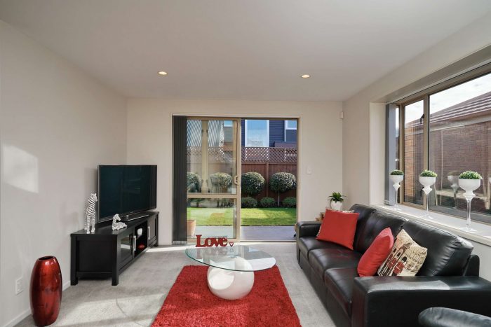 4/3 Staveley Street, Avonhead, Christchur­ch City, Canterbury, 8042, New Zealand