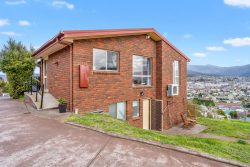 Unit 2/71 Lennox Ave, Lutana TAS 7009, Australia