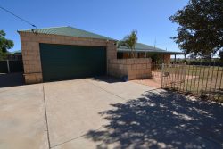 2 Bird Street, Brockman, WA 6701 , Australia