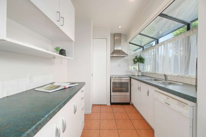 42c Ferndale Road, Mount Wellington­, Auckland City, Auckland, 1060, New Zealand