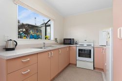 1/14 Clayburn Rd, Glen Eden, Waitakere City, Auckland, 0602, New Zealand