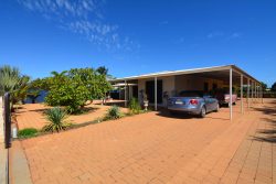11 Finnerty St, East Carnarvon WA 6701, Australia