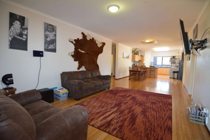 11 Finnerty St, East Carnarvon WA 6701, Australia