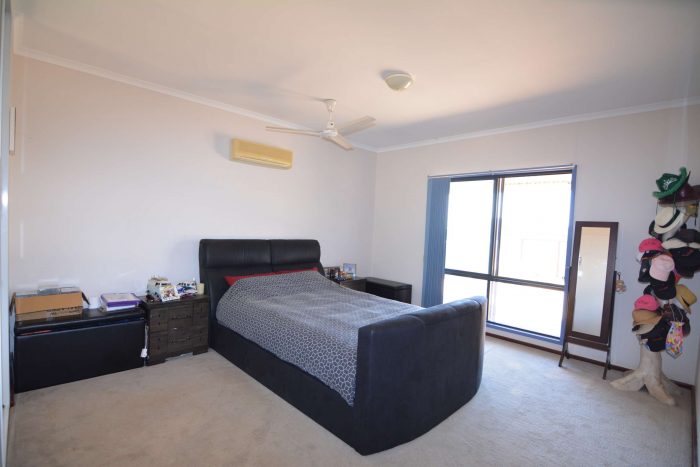 11 Finnerty St, East Carnarvon WA 6701, Australia