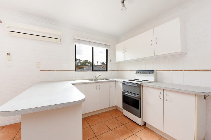 Unit 3/22 Kumbar St, Pacific Paradise QLD 4564, Australia