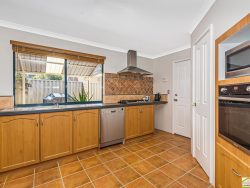 7 Dunsfold St, Butler WA 6036, Australia