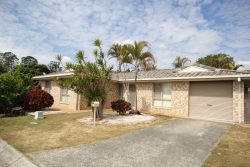 8 Ryecroft Pl, Richlands QLD 4077, Australia