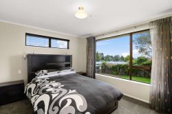 2 Wychwood Crescent, Springfiel­d, Rotorua, Bay Of Plenty, 3015, New Zealand