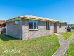 5 Fitzgerald Cres, New Norfolk TAS 7140, Australia