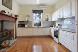 9 Jardine St, Corryong VIC 3707, Australia