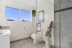 18 Tranquil Grove, Omokoroa, Western Bay Of Plenty, Bay Of Plenty, 3172, New Zealand