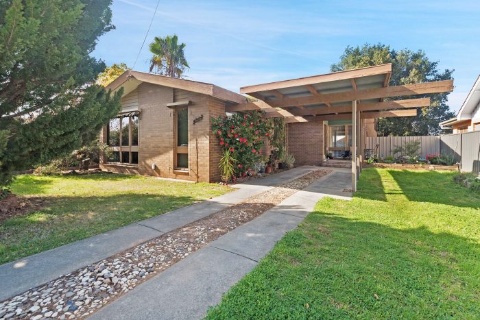 33 Popplewell St, Moama NSW 2731, Australia