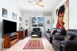 2 Clark St, Weston NSW 2326, Australia