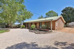 49 River Ave, Merbein VIC 3505, Australia