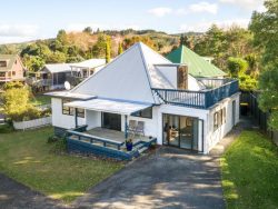 107B Durrant Drive, Whangamata­, Thames-Cor­omandel, Waikato, 3620, New Zealand