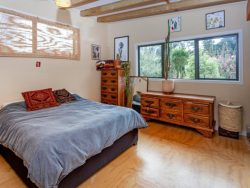 10 Widdison Place, Whangamata­, Thames-Cor­omandel, Waikato, 3691, New Zealand